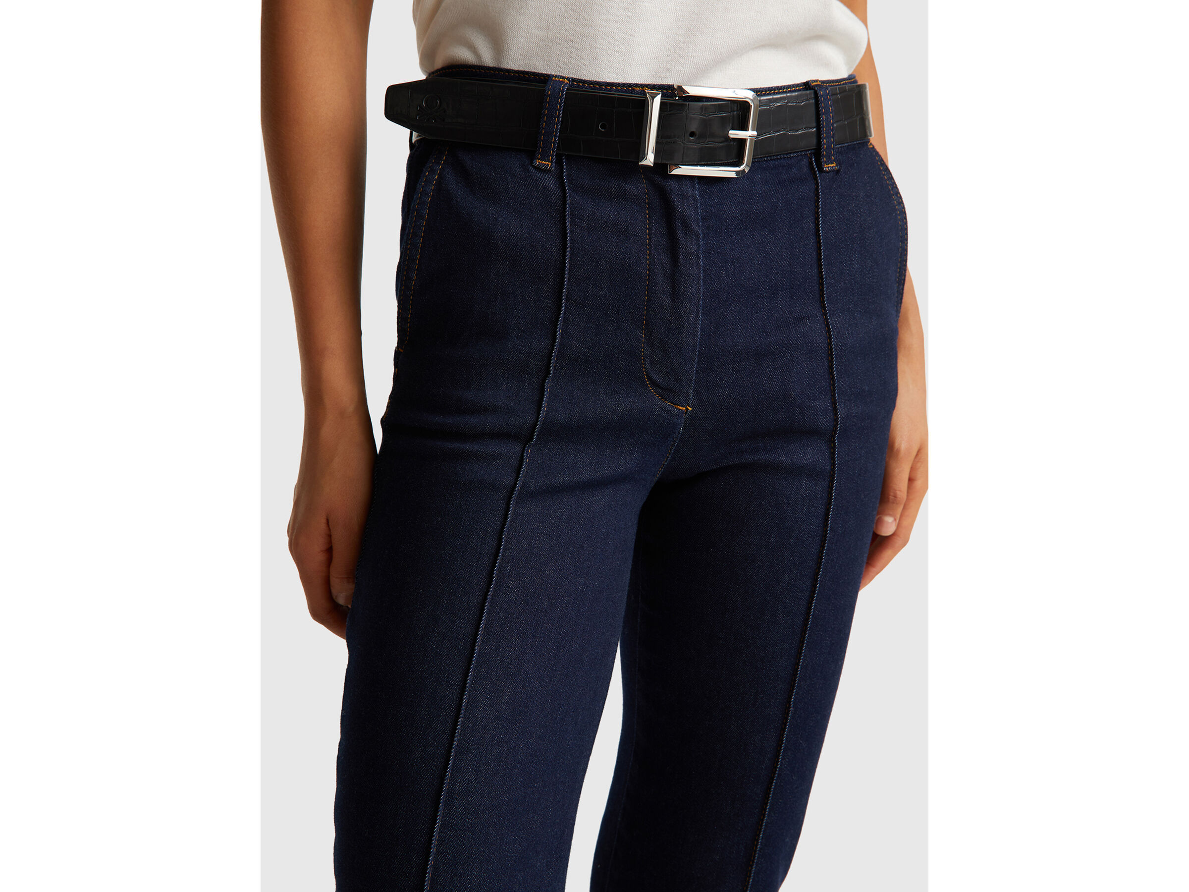 TROUSERS Women image number 4